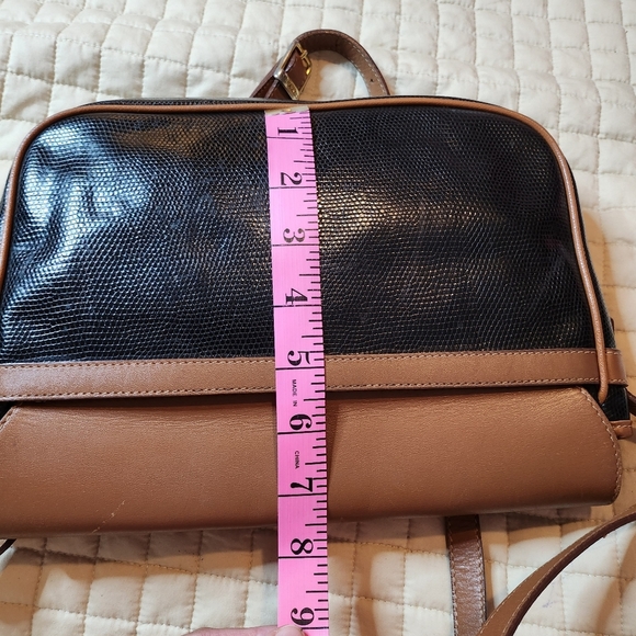 Nina Ricci Vintage Sling Bag - Picture 10 of 14